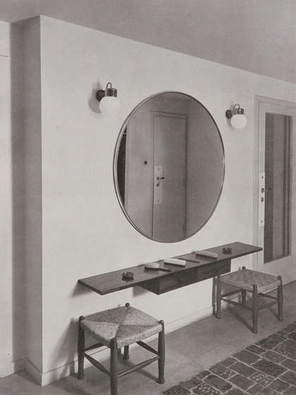 Entrance hall with round mirror, 1931