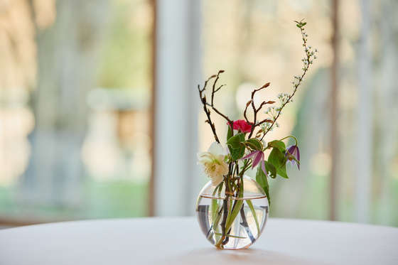 Add the perfect finishing touch to your event with exquisite floral arrangements.